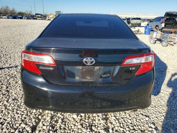 2012 TOYOTA CAMRY