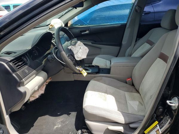 2012 TOYOTA CAMRY