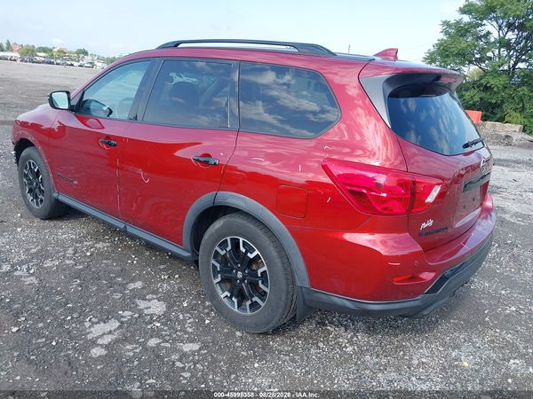 2019 NISSAN PATHFINDER SV