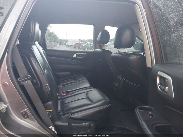 2019 NISSAN PATHFINDER SL
