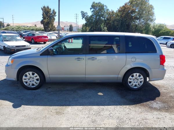 2018 DODGE GRAND CARAVAN SE