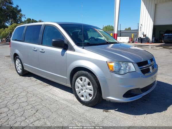 2018 DODGE GRAND CARAVAN SE