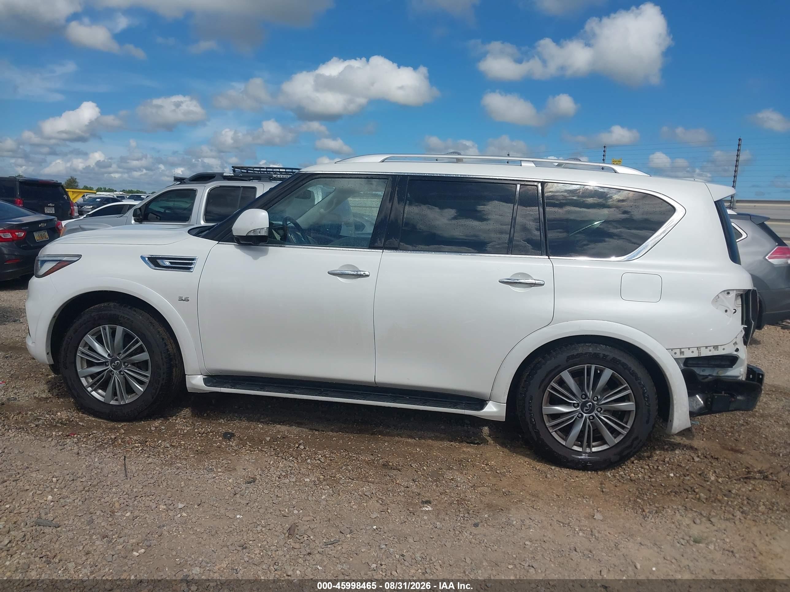 2019 INFINITI QX80 LUXE