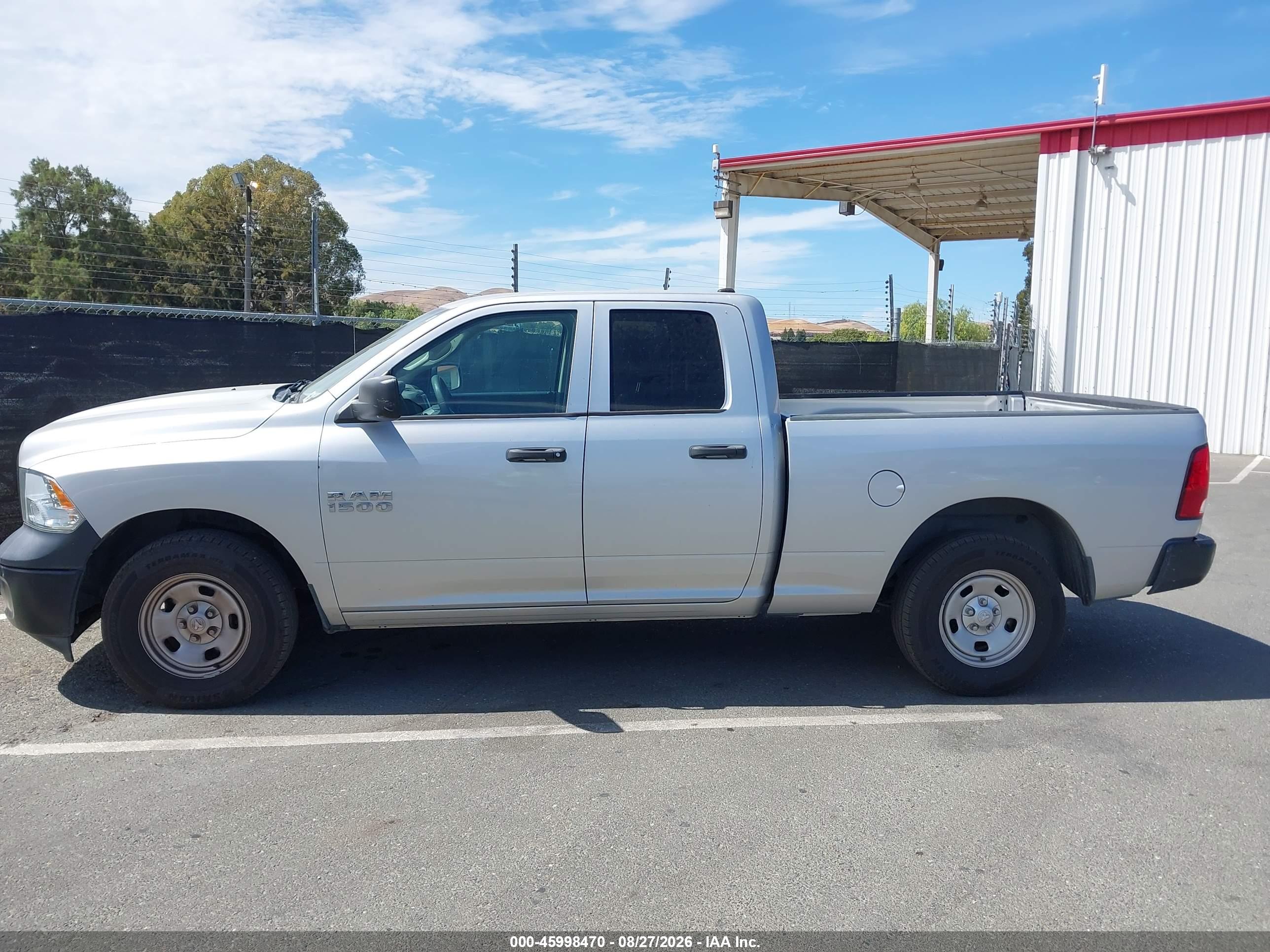 2018 RAM 1500 TRADESMAN  4X2 6'4 BOX