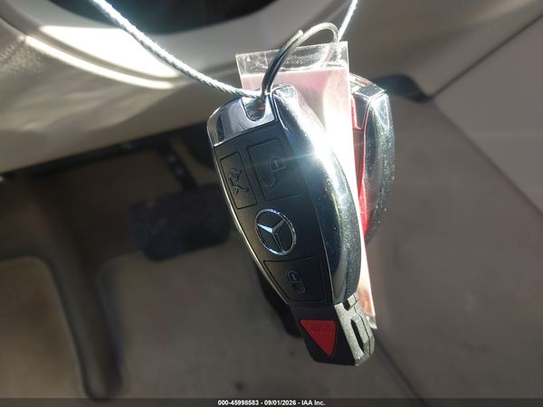 2014 MERCEDES-BENZ E 350 4MATIC — I11