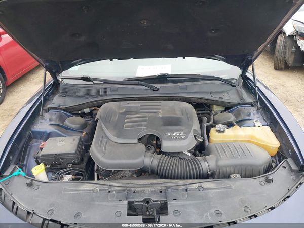 2015 DODGE CHARGER SE — I10