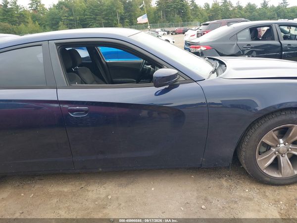 2015 DODGE CHARGER SE — I154