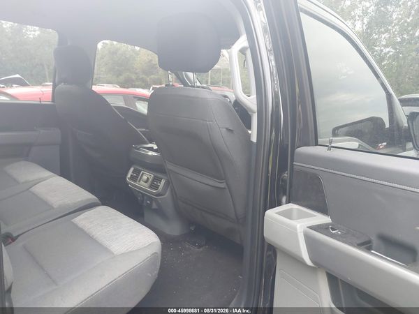 2021 FORD F-150 XLT — I8