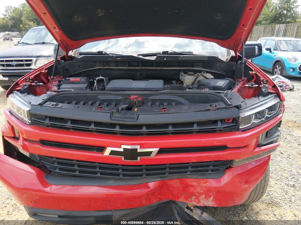 2019 CHEVROLET SILVERADO 1500 RST — I10