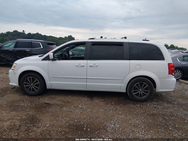 2017 DODGE GRAND CARAVAN SXT — I117