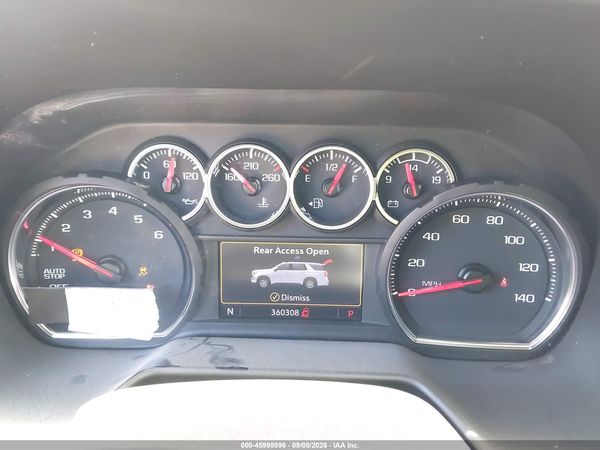2021 CHEVROLET SUBURBAN 2WD LT — I7