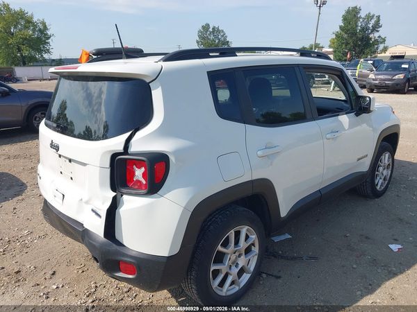 2020 JEEP RENEGADE LATITUDE 4X4 — I4