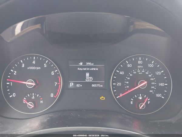 2017 KIA CADENZA PREMIUM — I7