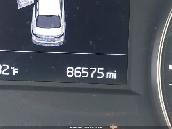 2017 KIA CADENZA PREMIUM — I118