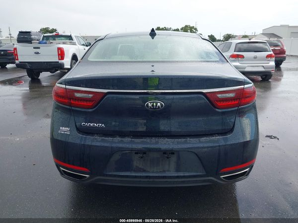 2017 KIA CADENZA PREMIUM — I119