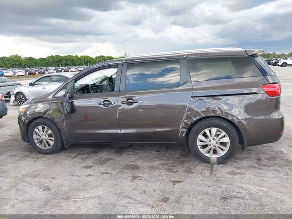 2018 KIA SEDONA LX — I117