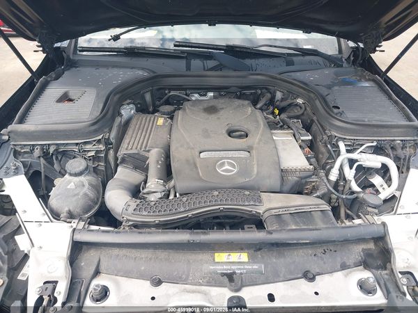 2017 MERCEDES-BENZ GLC 300 4MATIC