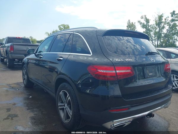 2017 MERCEDES-BENZ GLC 300 4MATIC