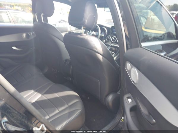 2017 MERCEDES-BENZ GLC 300 4MATIC