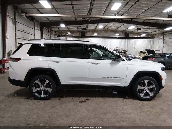 2023 JEEP GRAND CHEROKEE L LIMITED 4X4 — I116