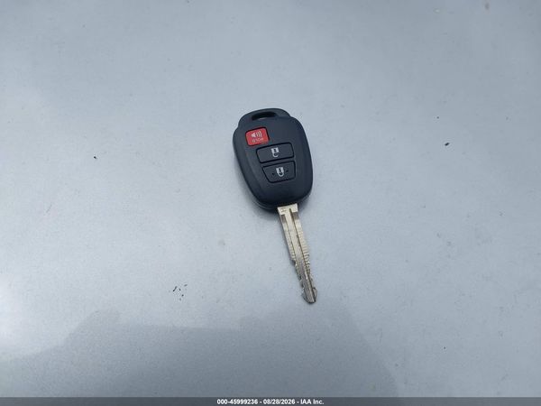 2018 TOYOTA RAV4 XLE — I11