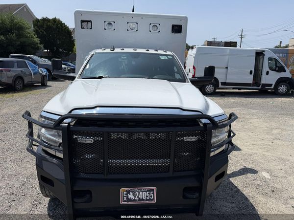 2022 RAM 4500 CHASSIS TRADESMAN/SLT