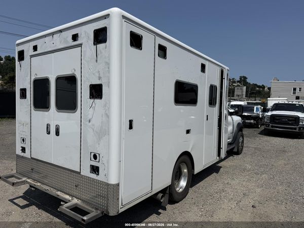 2022 RAM 4500 CHASSIS TRADESMAN/SLT