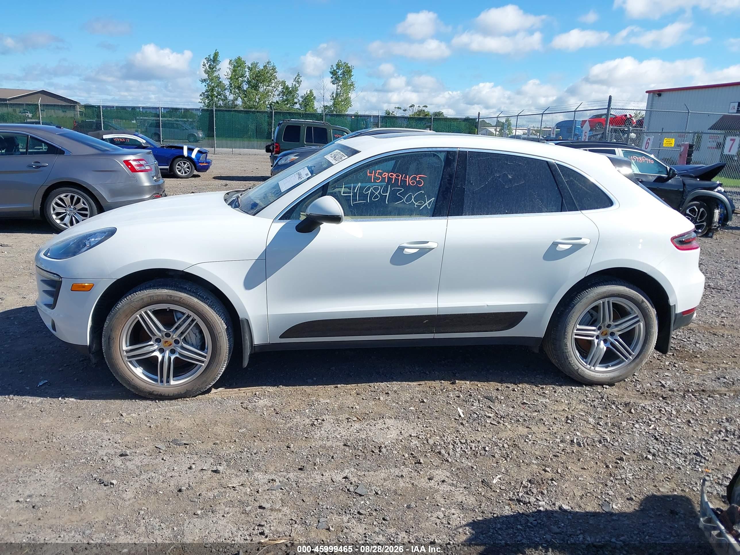 2017 PORSCHE MACAN S