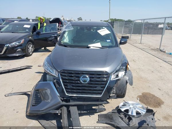 2021 NISSAN KICKS S XTRONIC CVT — I115