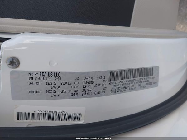 2019 CHRYSLER PACIFICA TOURING L — I9