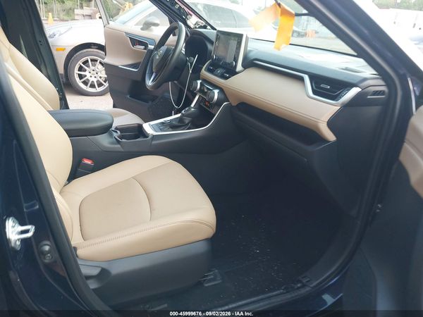 2020 TOYOTA RAV4 LIMITED — I5