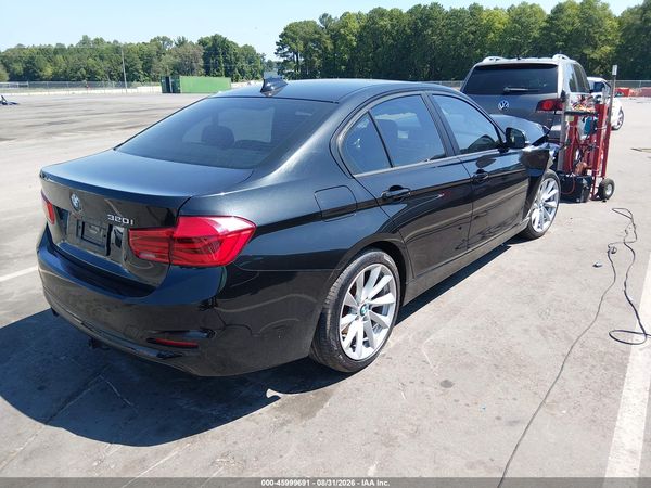2018 BMW 320I — I4
