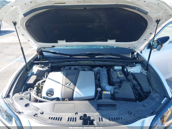 2019 LEXUS ES 350 LUXURY — I10