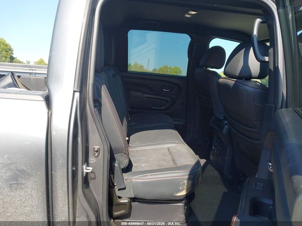 2020 NISSAN TITAN — I8
