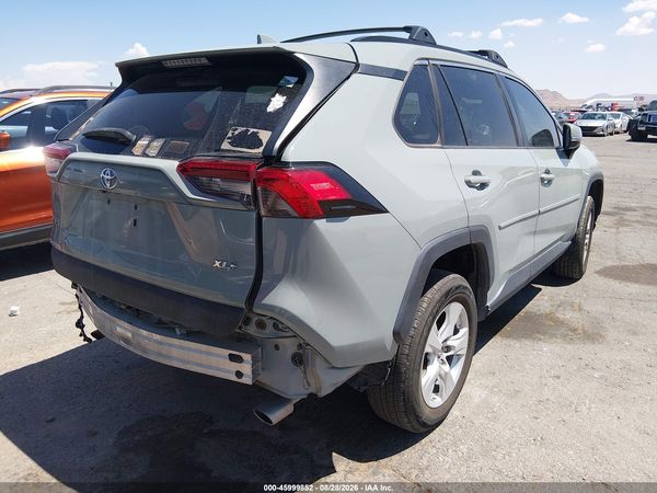 2019 TOYOTA RAV4 XLE — I4