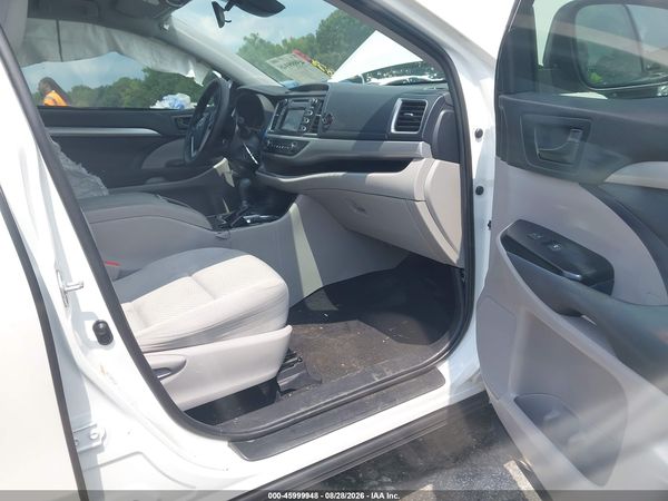 2019 TOYOTA HIGHLANDER LE — I5