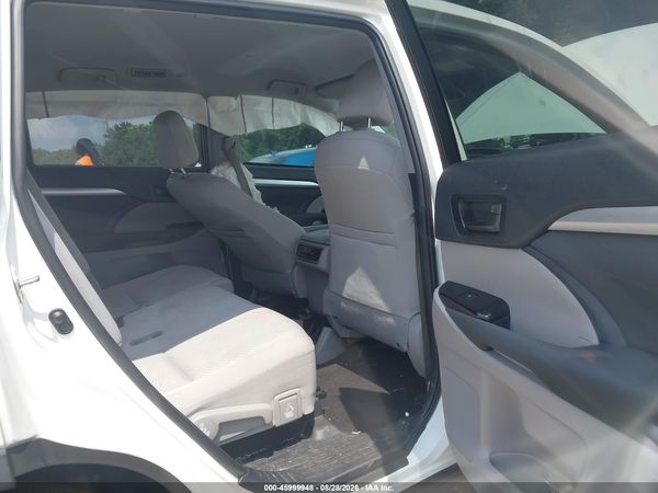 2019 TOYOTA HIGHLANDER LE — I8