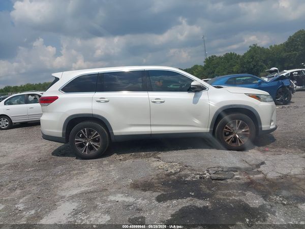2019 TOYOTA HIGHLANDER LE — I116