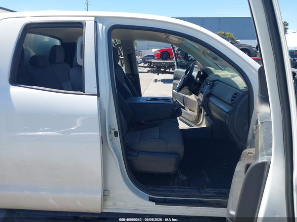 2016 TOYOTA TUNDRA SR 4.6L V8 — I5