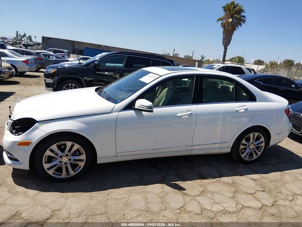 2014 MERCEDES-BENZ C 250 LUXURY