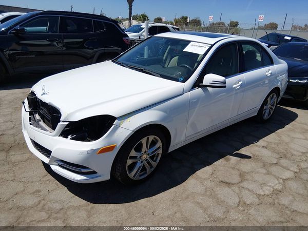 2014 MERCEDES-BENZ C 250 LUXURY
