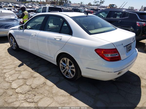 2014 MERCEDES-BENZ C 250 LUXURY