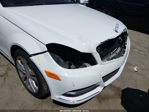 2014 MERCEDES-BENZ C 250 LUXURY