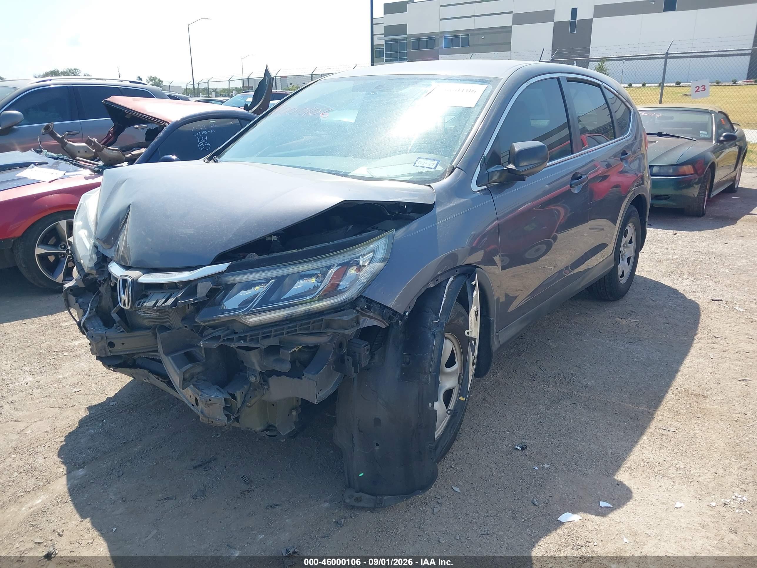 2016 HONDA CR-V LX — I2