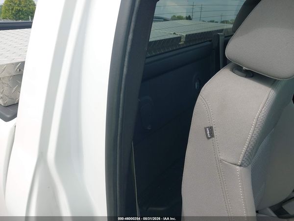 2014 CHEVROLET SILVERADO 1500 WORK TRUCK 2WT — I8