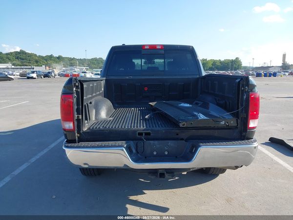 2018 RAM 1500 SLT