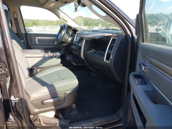 2018 RAM 1500 SLT