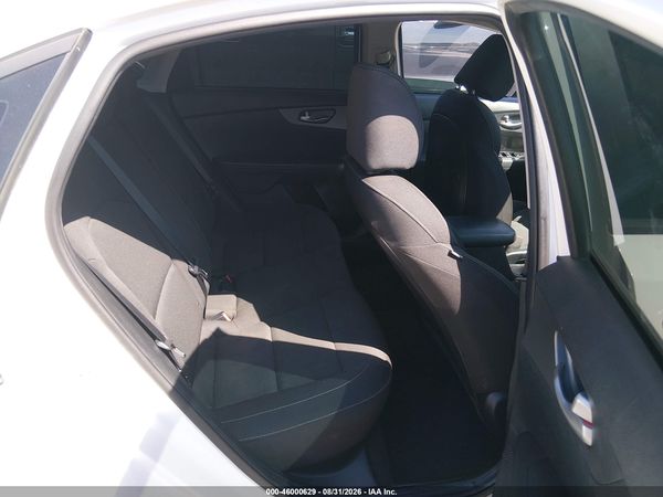 2021 KIA FORTE LXS — I8