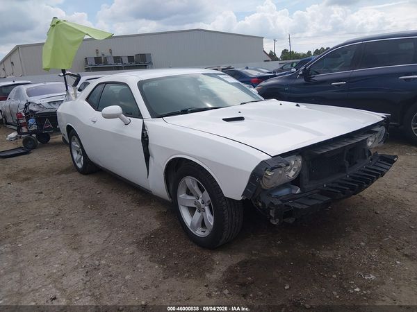 2012 DODGE CHALLENGER SXT — I1