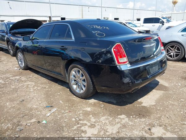 2014 CHRYSLER 300